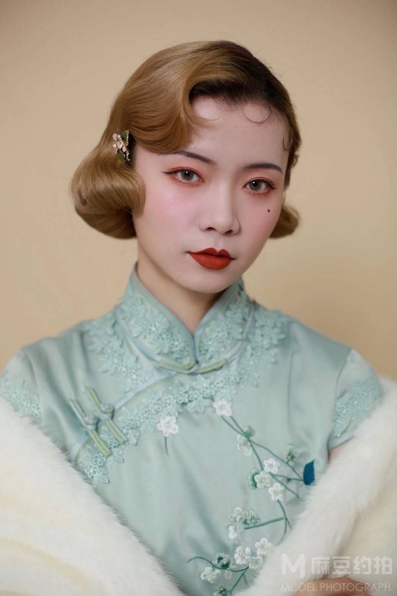 旗袍模特