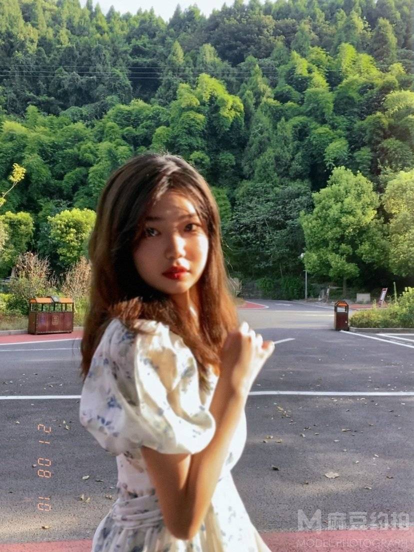 胶片模特