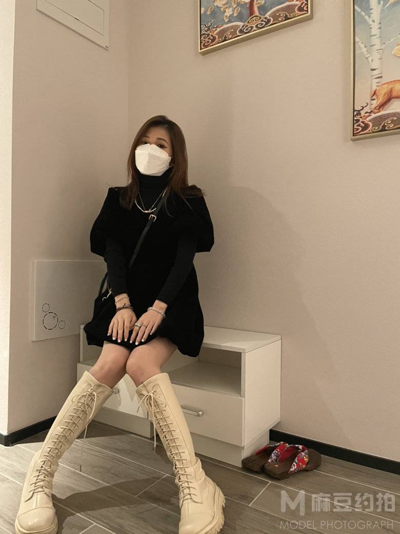 胶片模特