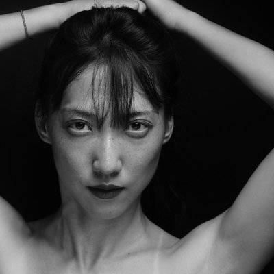 黑白模特
