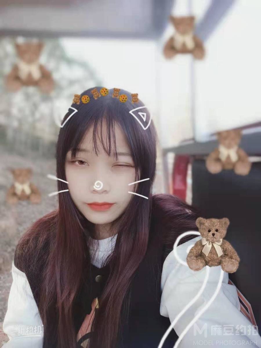 妆容模特