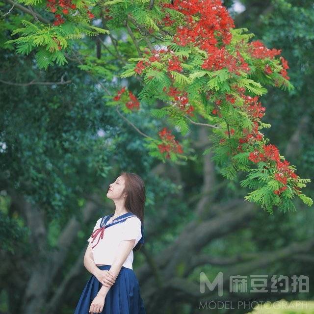 校园模特