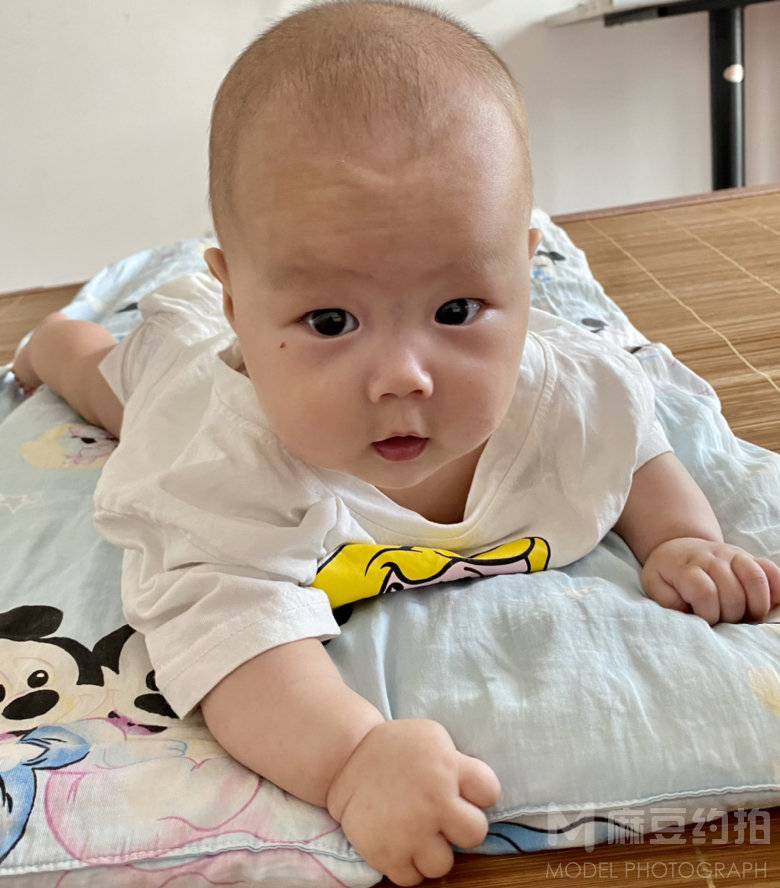 纪实模特
