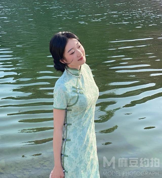 民国模特