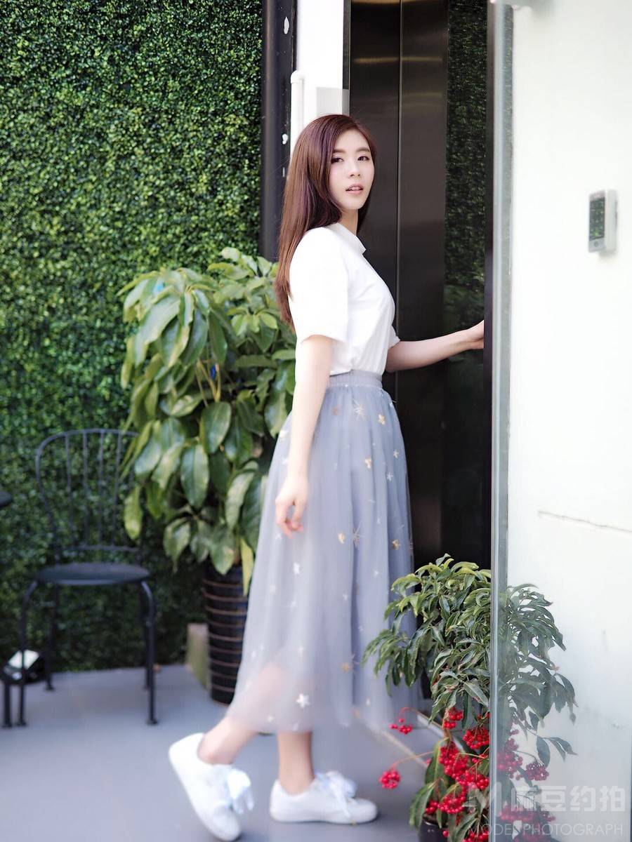 清新模特