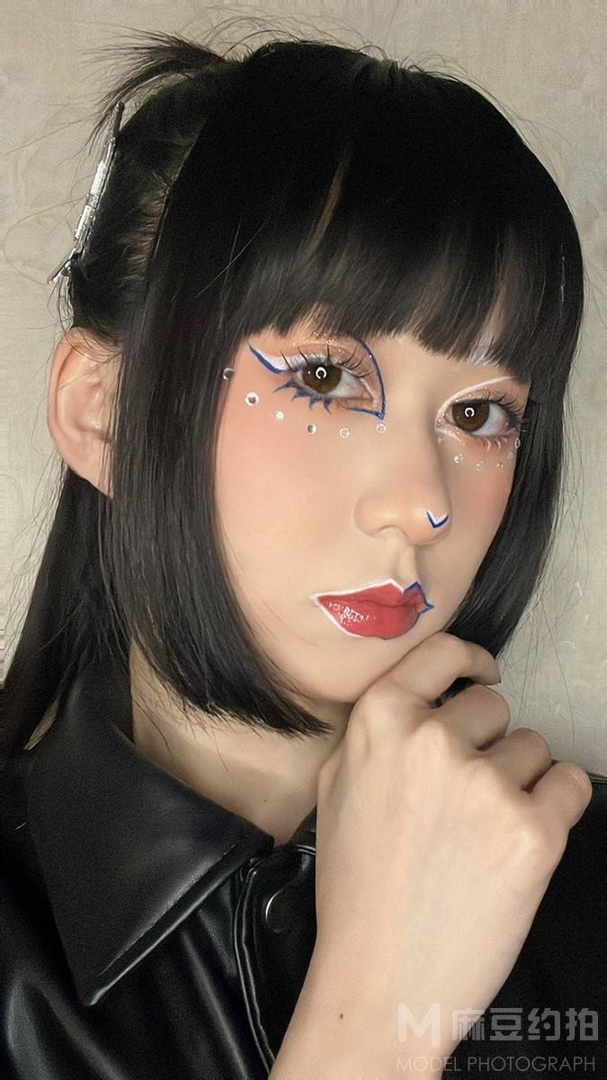 暗黑模特
