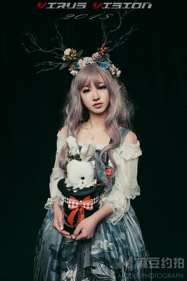 暗黑模特