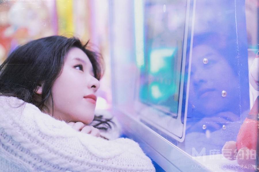 情绪模特