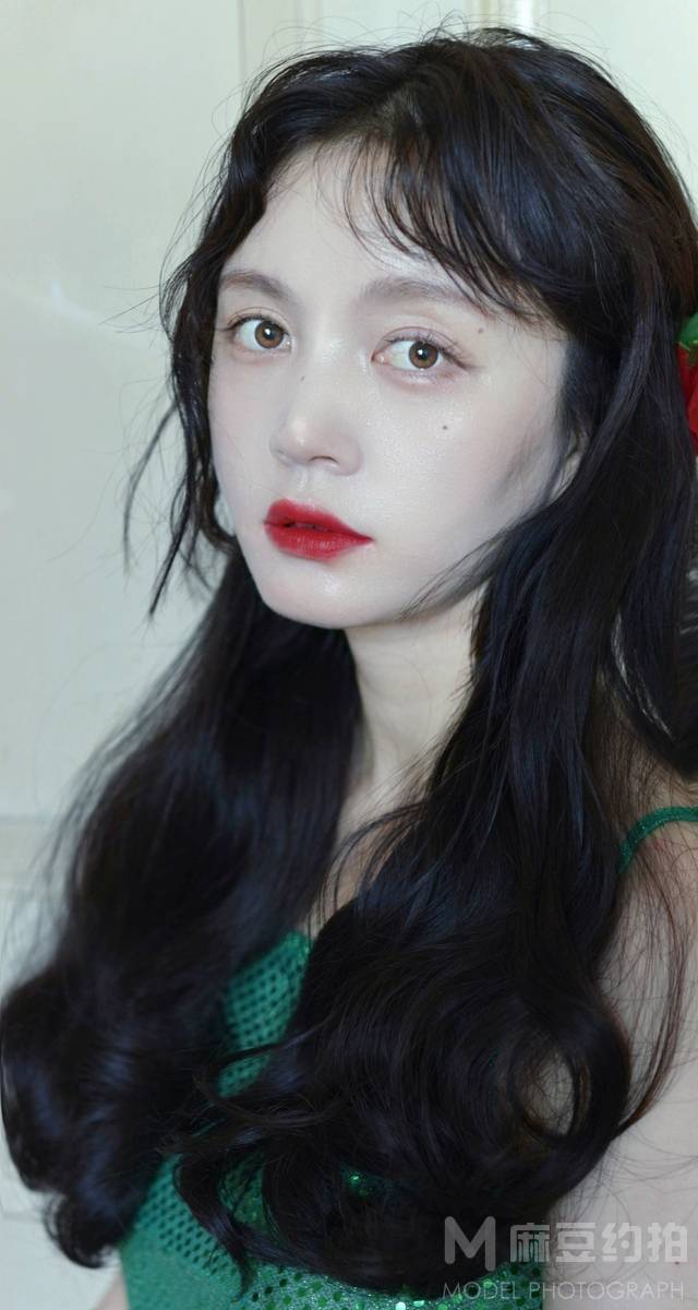 胶片模特