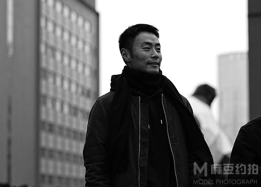黑白模特