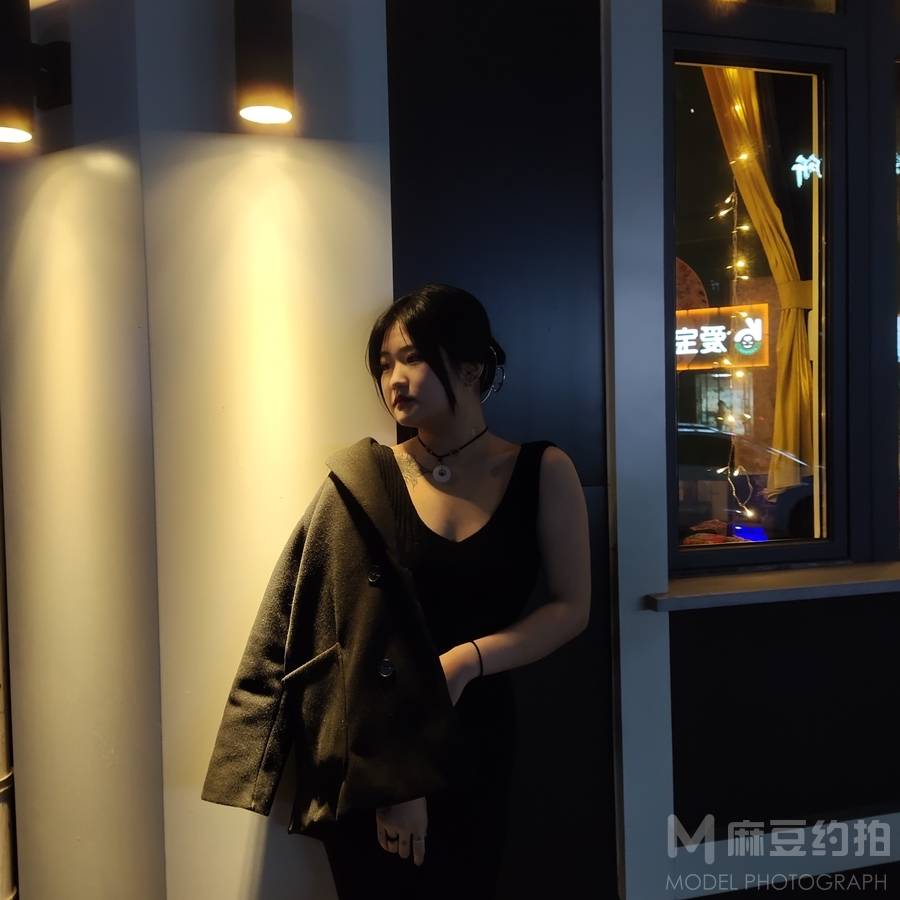 暗黑模特