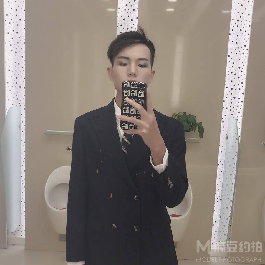 情侣模特