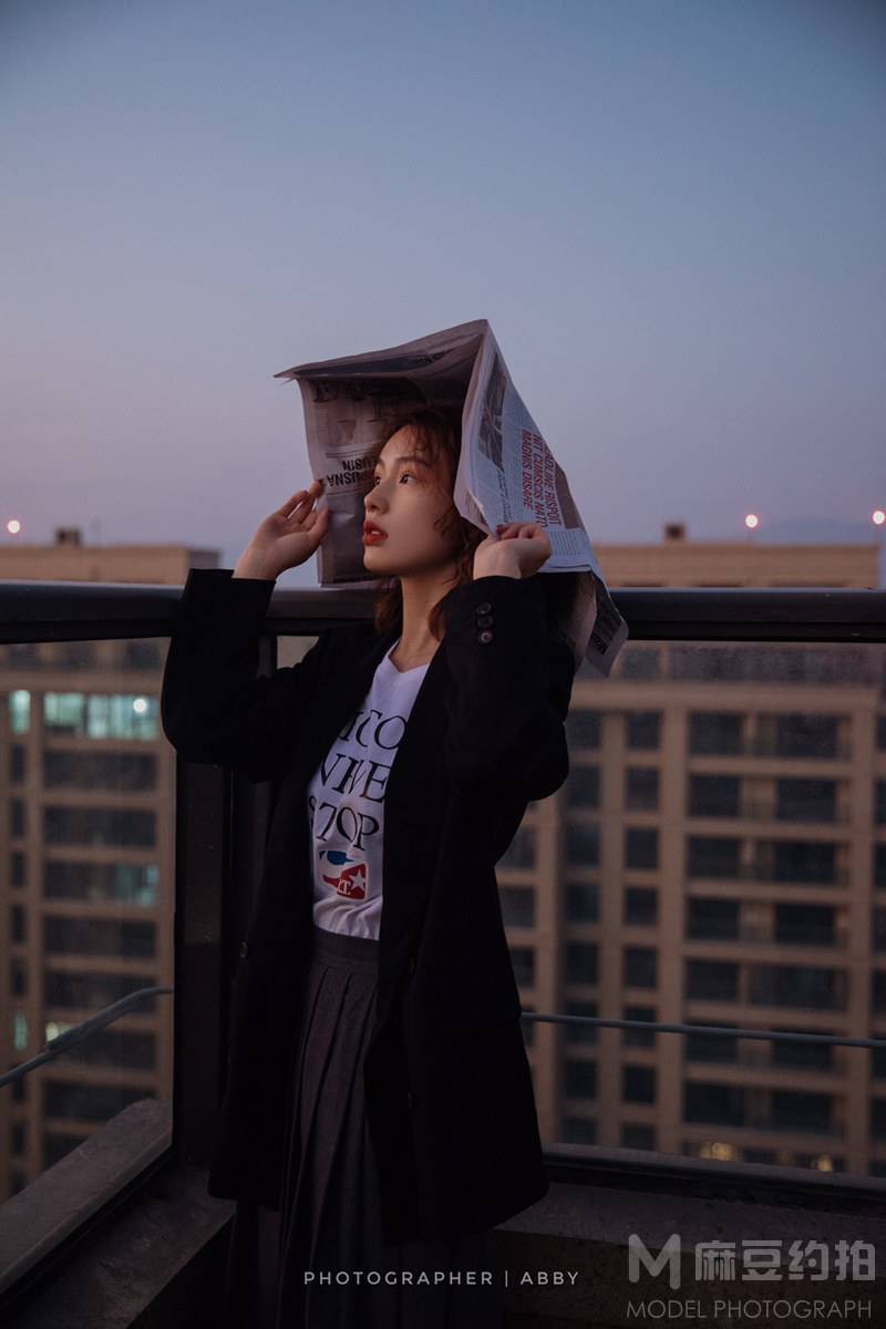 情绪模特