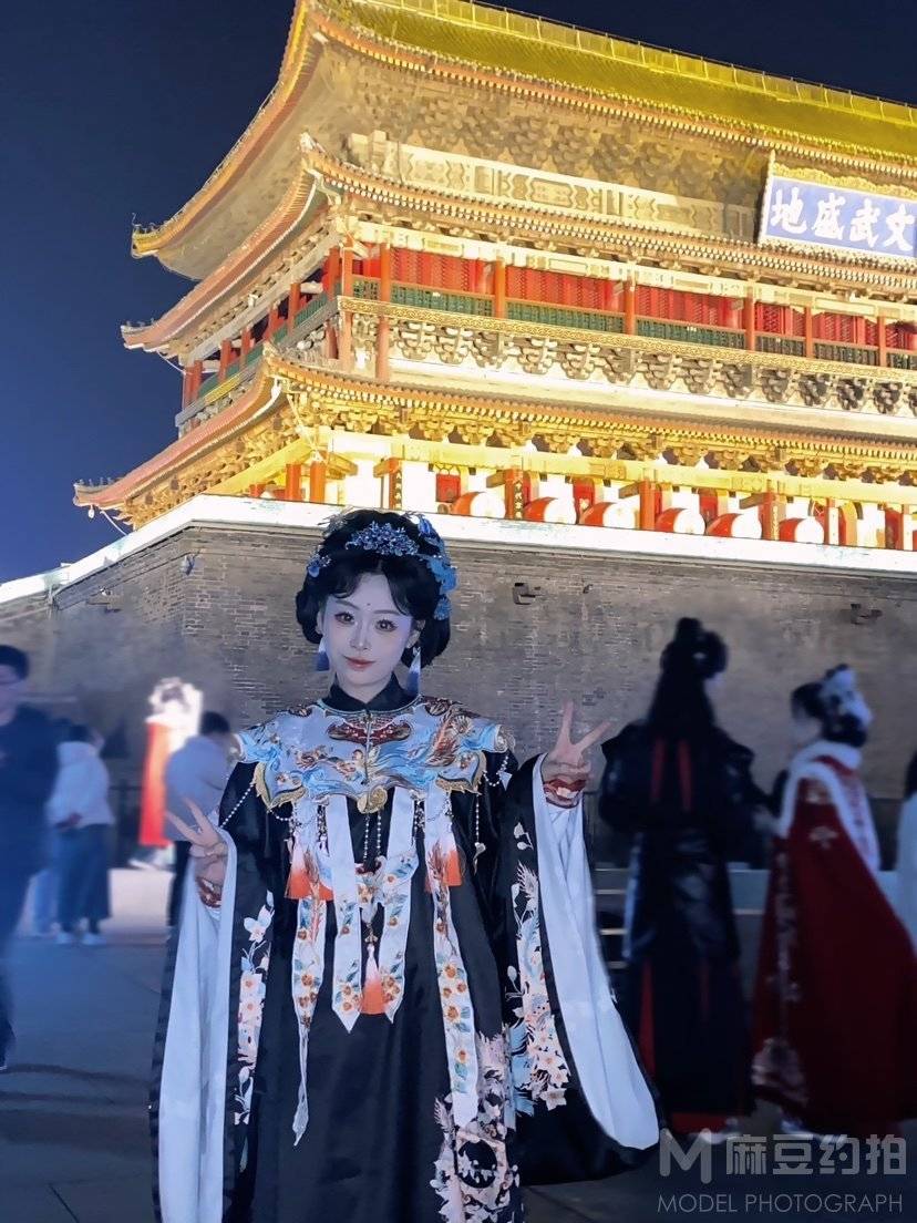妆容模特