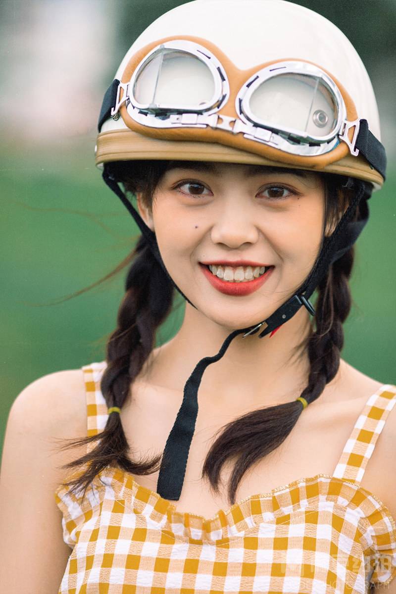 胶片模特