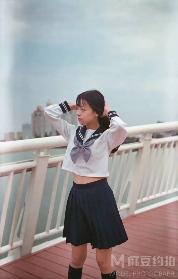 胶片模特
