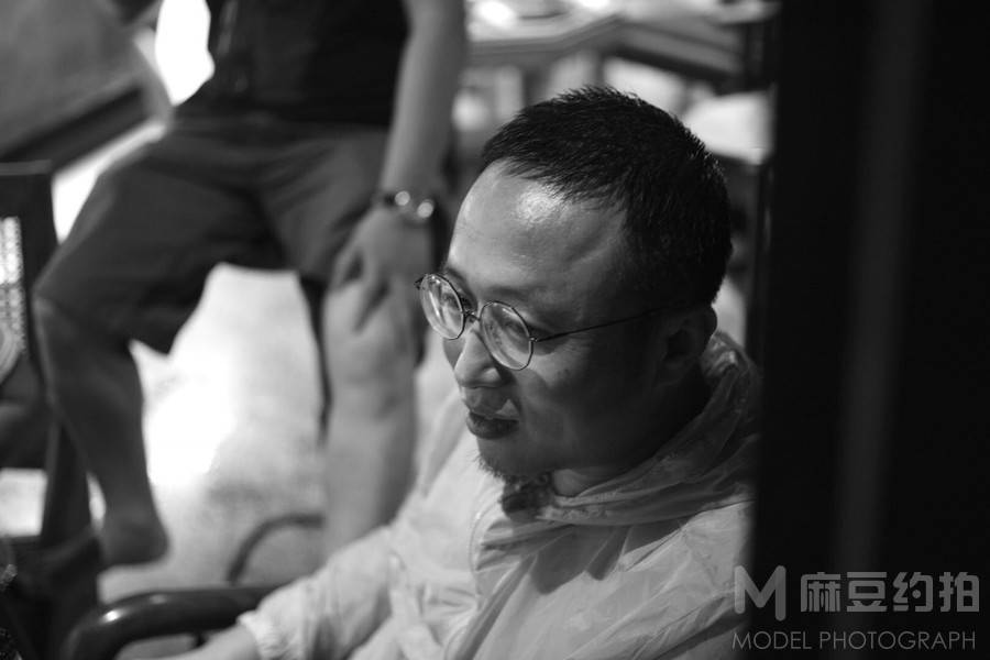 黑白模特