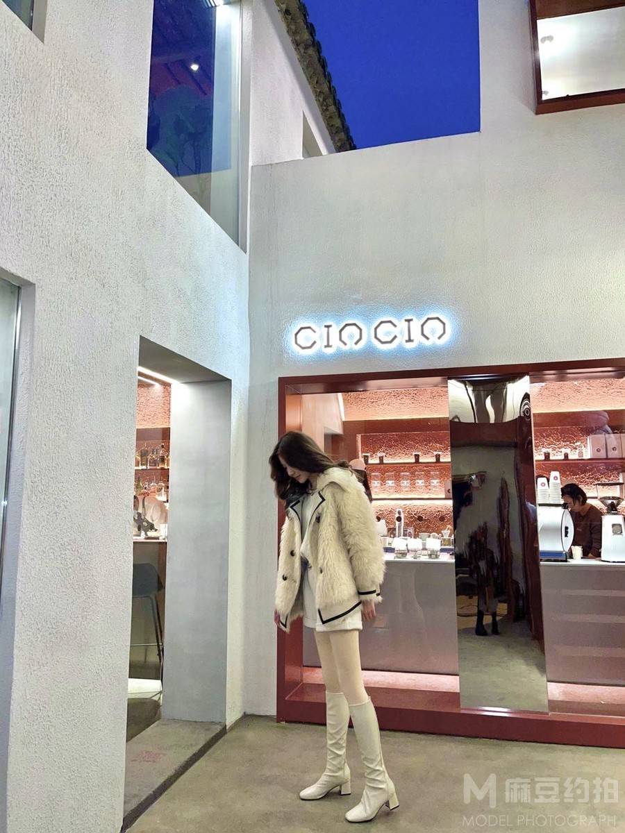 情侣模特
