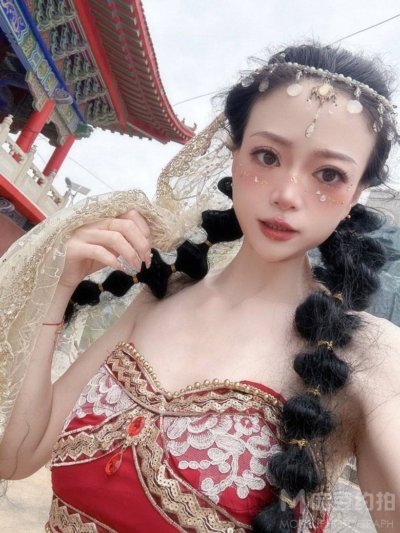 妆容模特