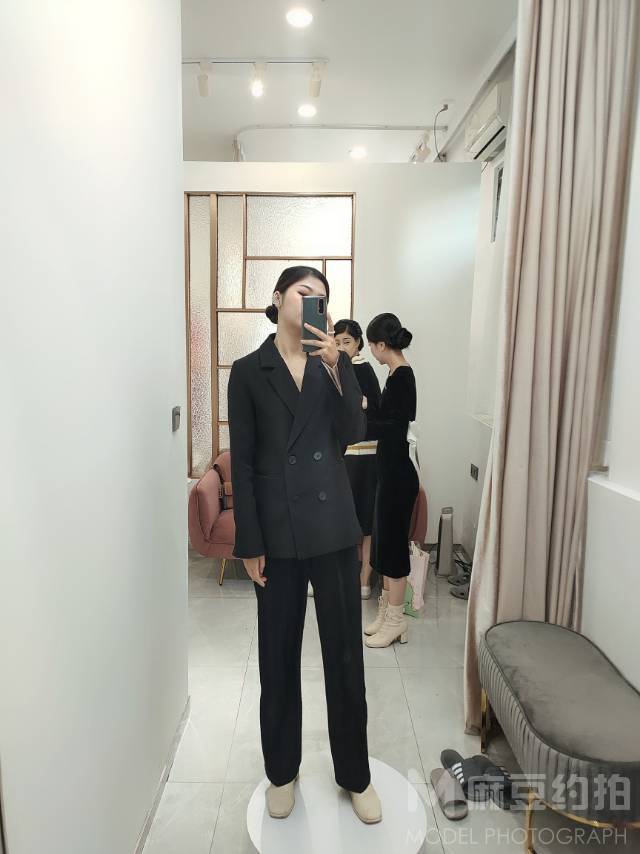 商务模特