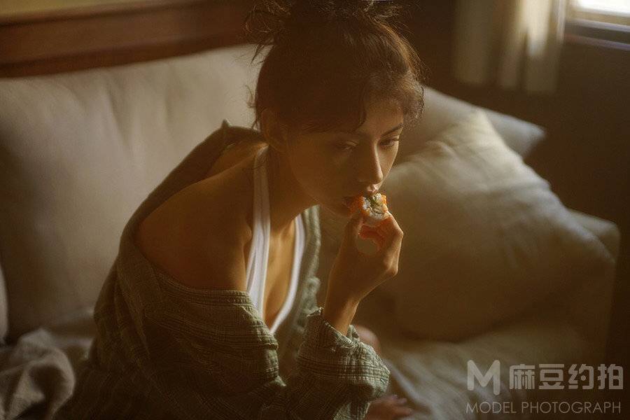纪实模特