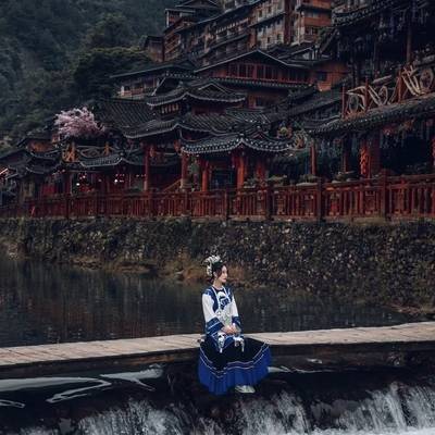 情绪模特