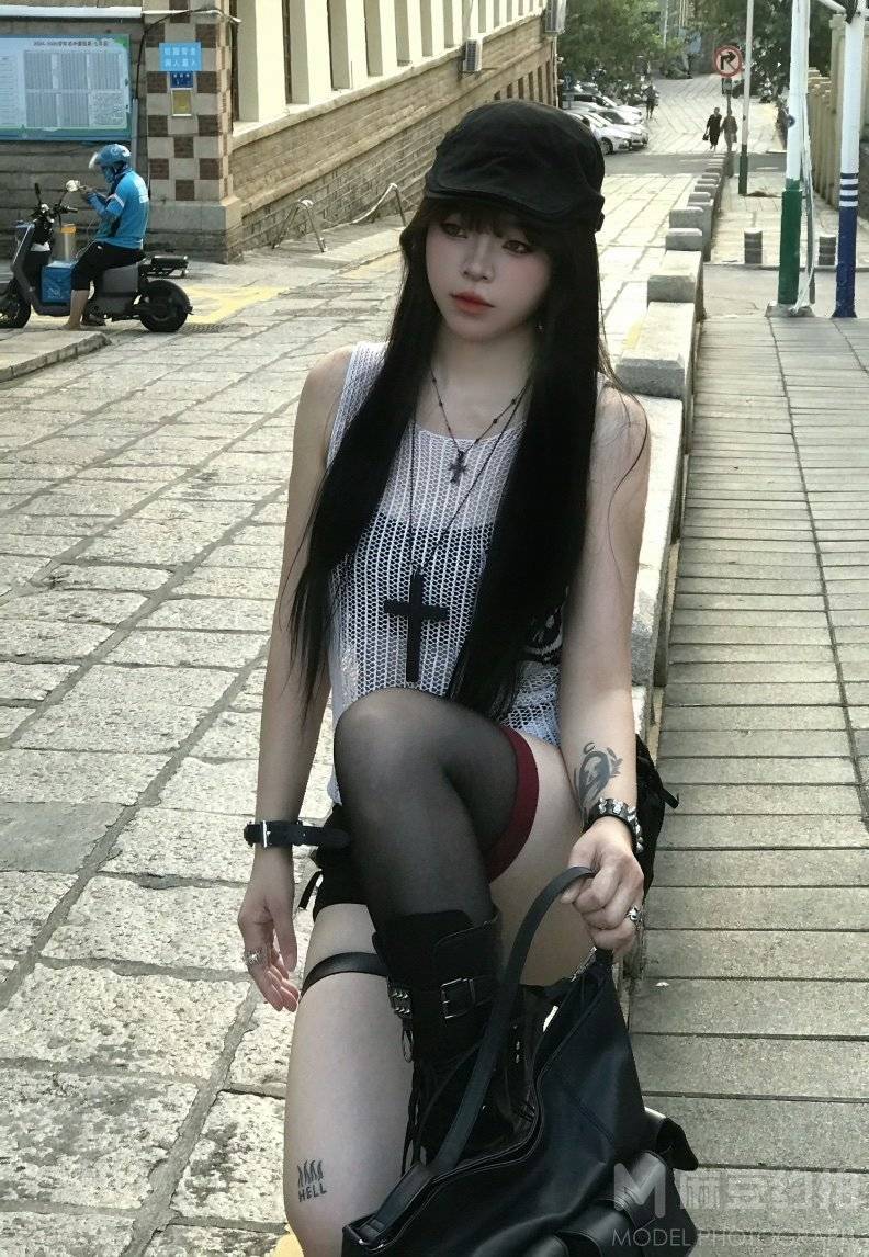 暗黑模特