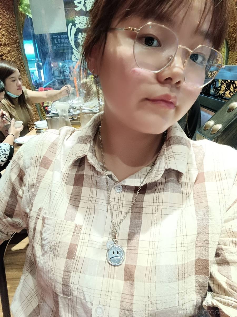 黑白模特