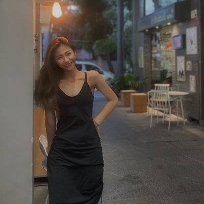 黑白模特