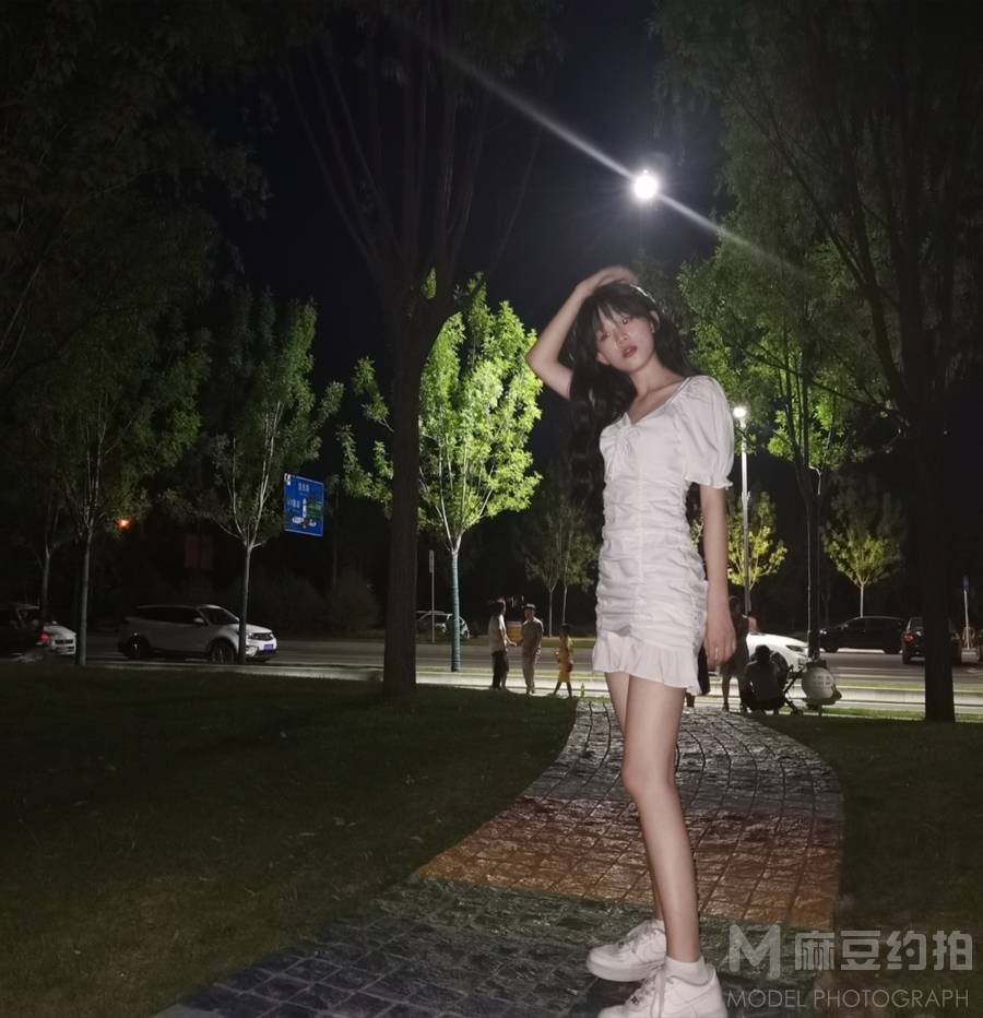 夜景模特