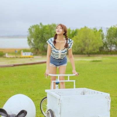 清新模特