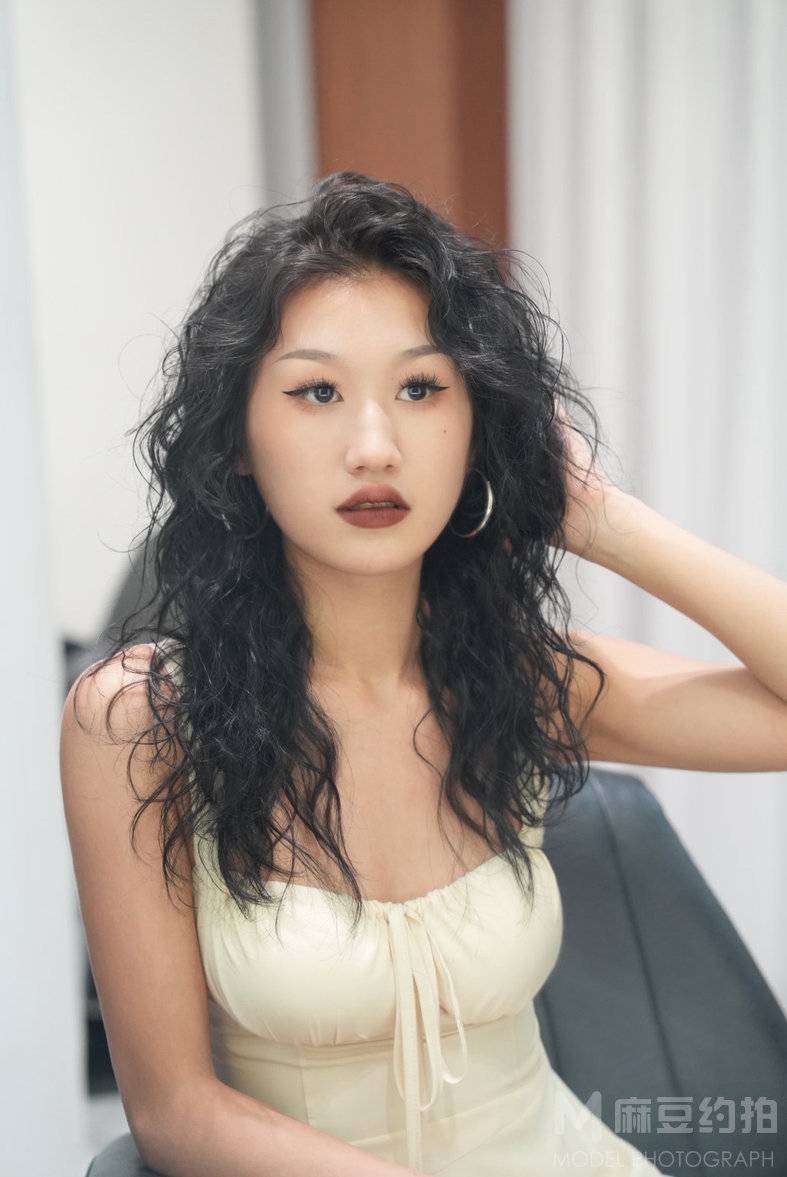 胶片模特