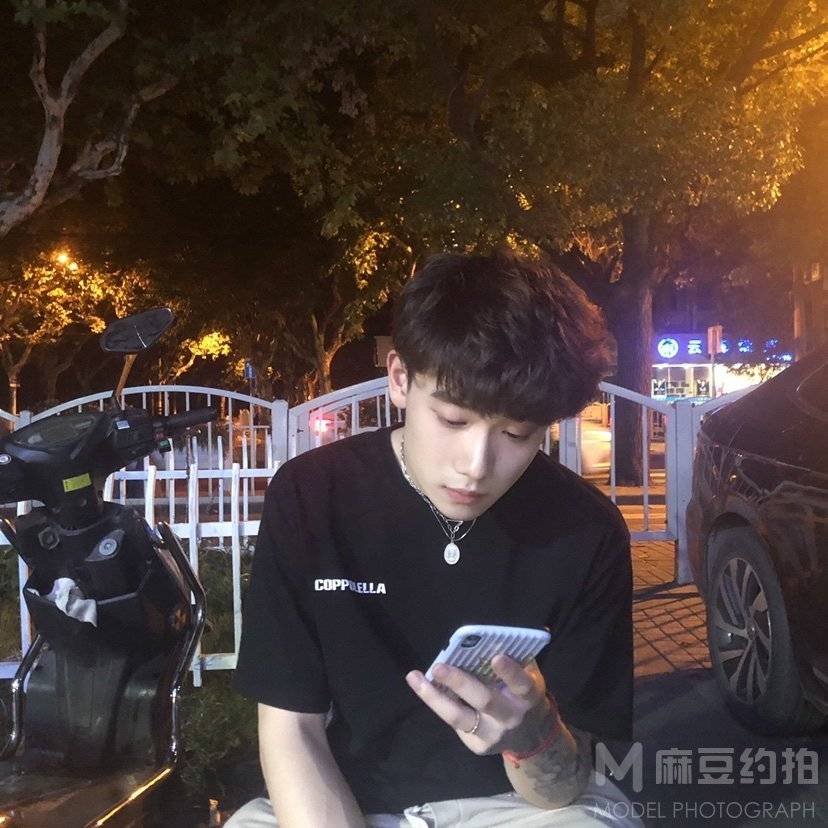 暗黑模特