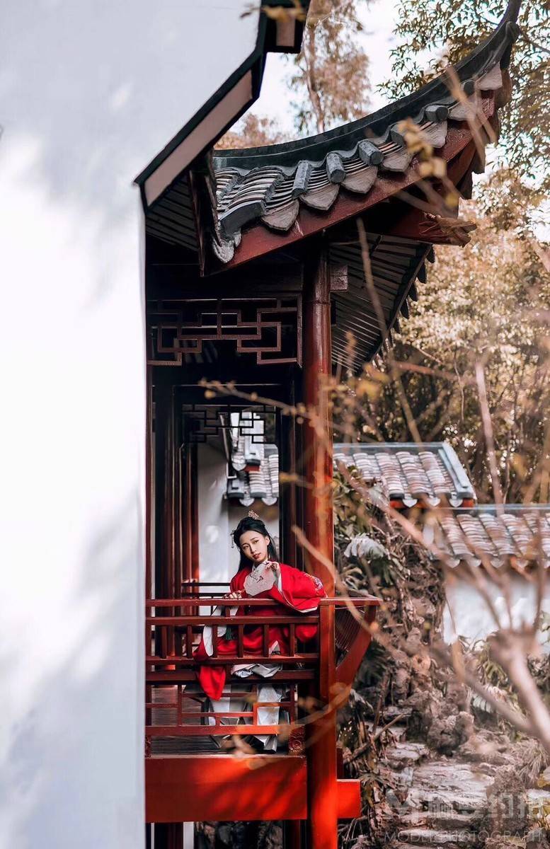 汉服模特