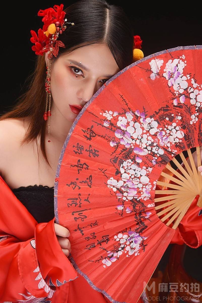 民国模特