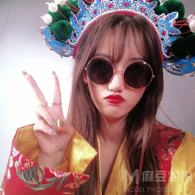 暗黑模特