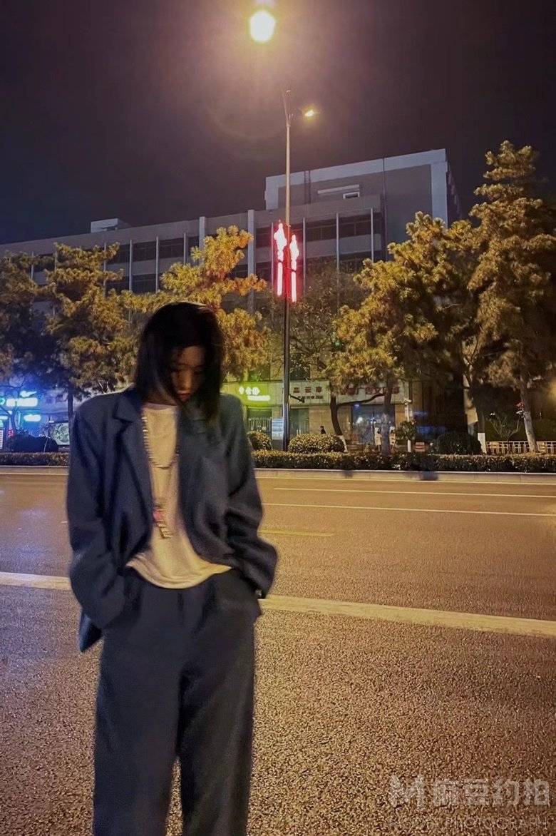 夜景模特