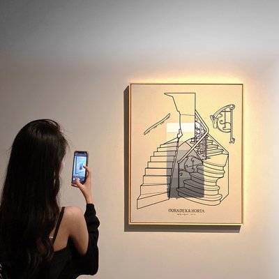 黑白模特