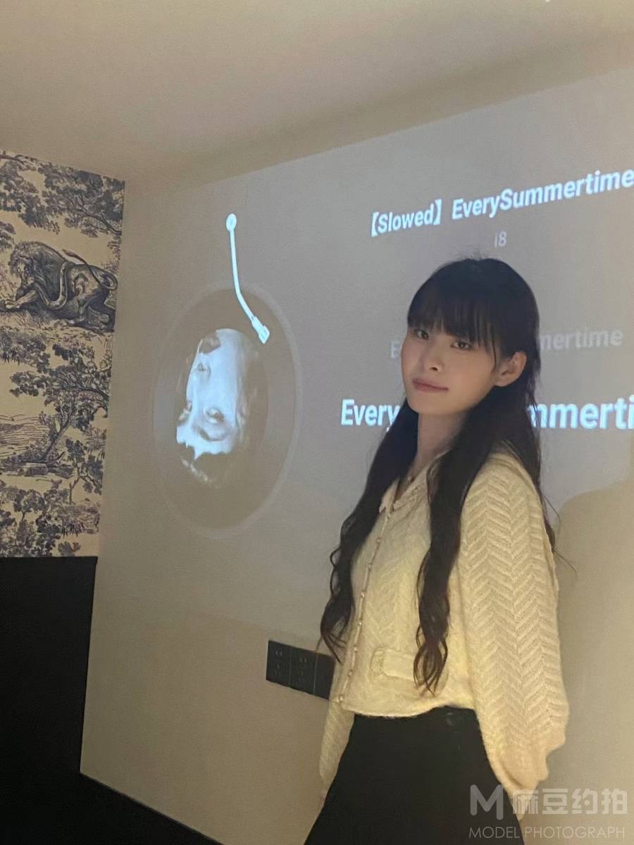 校园模特