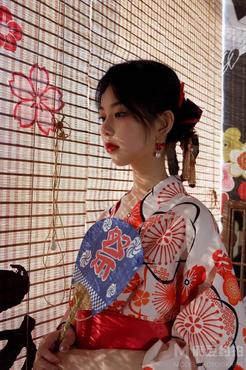 和服模特
