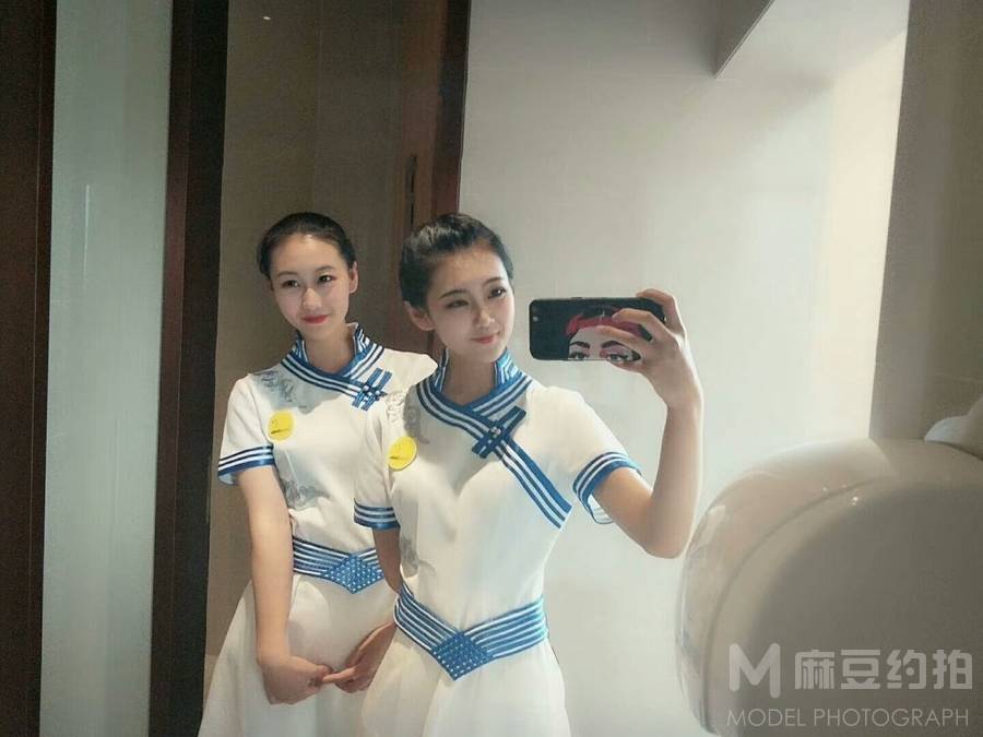 情侣模特