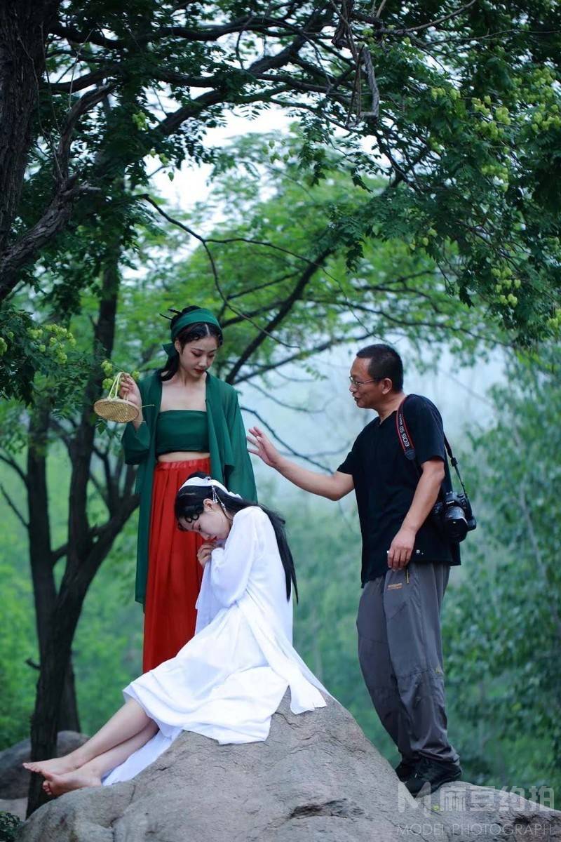 妆容模特