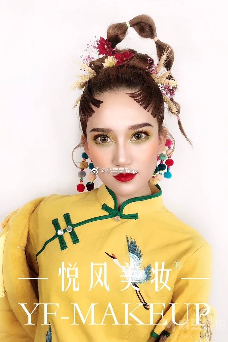 清新模特