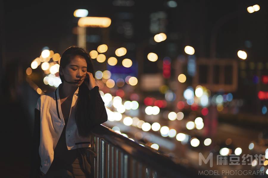 夜景模特