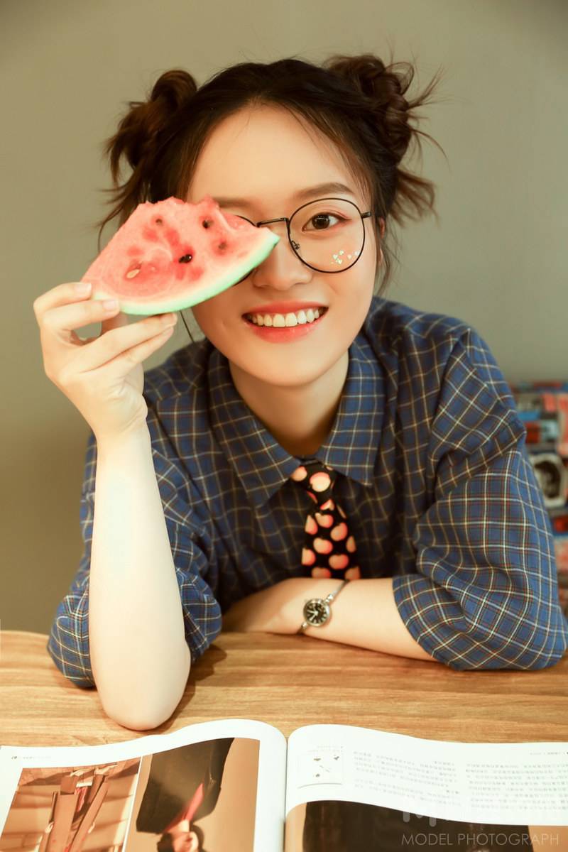 校园模特