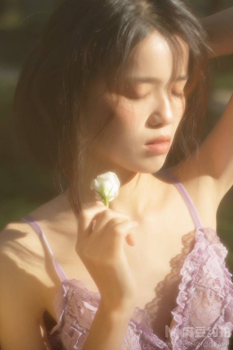 胶片模特