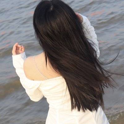 黑白模特