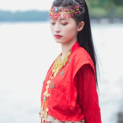 汉服模特