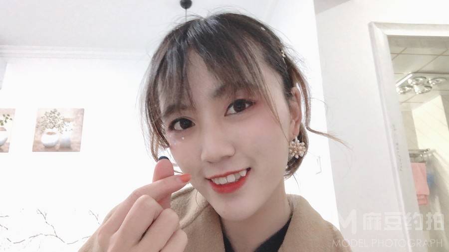 纪实模特