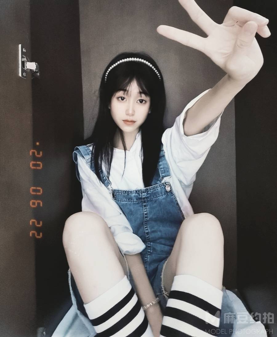 校园模特